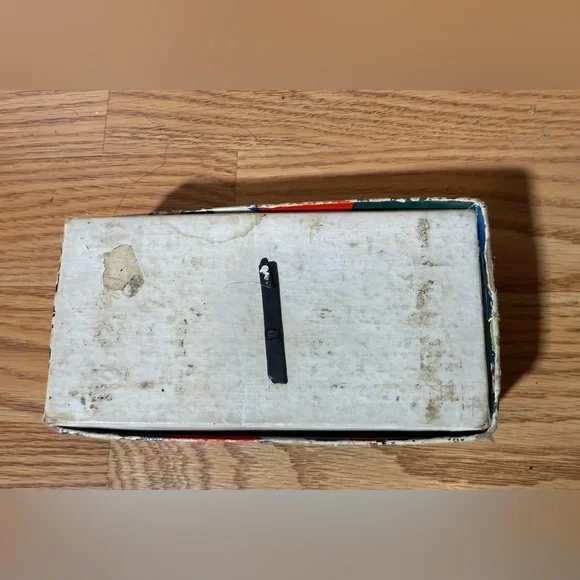 72 Vintage Wooden Casino PLA-M-WEL Poker Chips - Picture 5 of 6